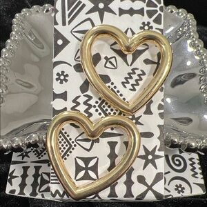 Chic Gold Heart Earrings